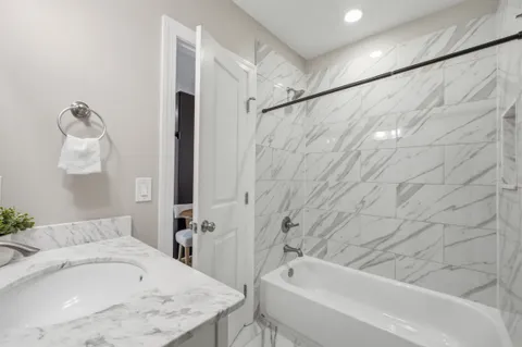 $324,900 | 1714 West Virginia Avenue Northeast, Unit 3, Washington, DC 20002