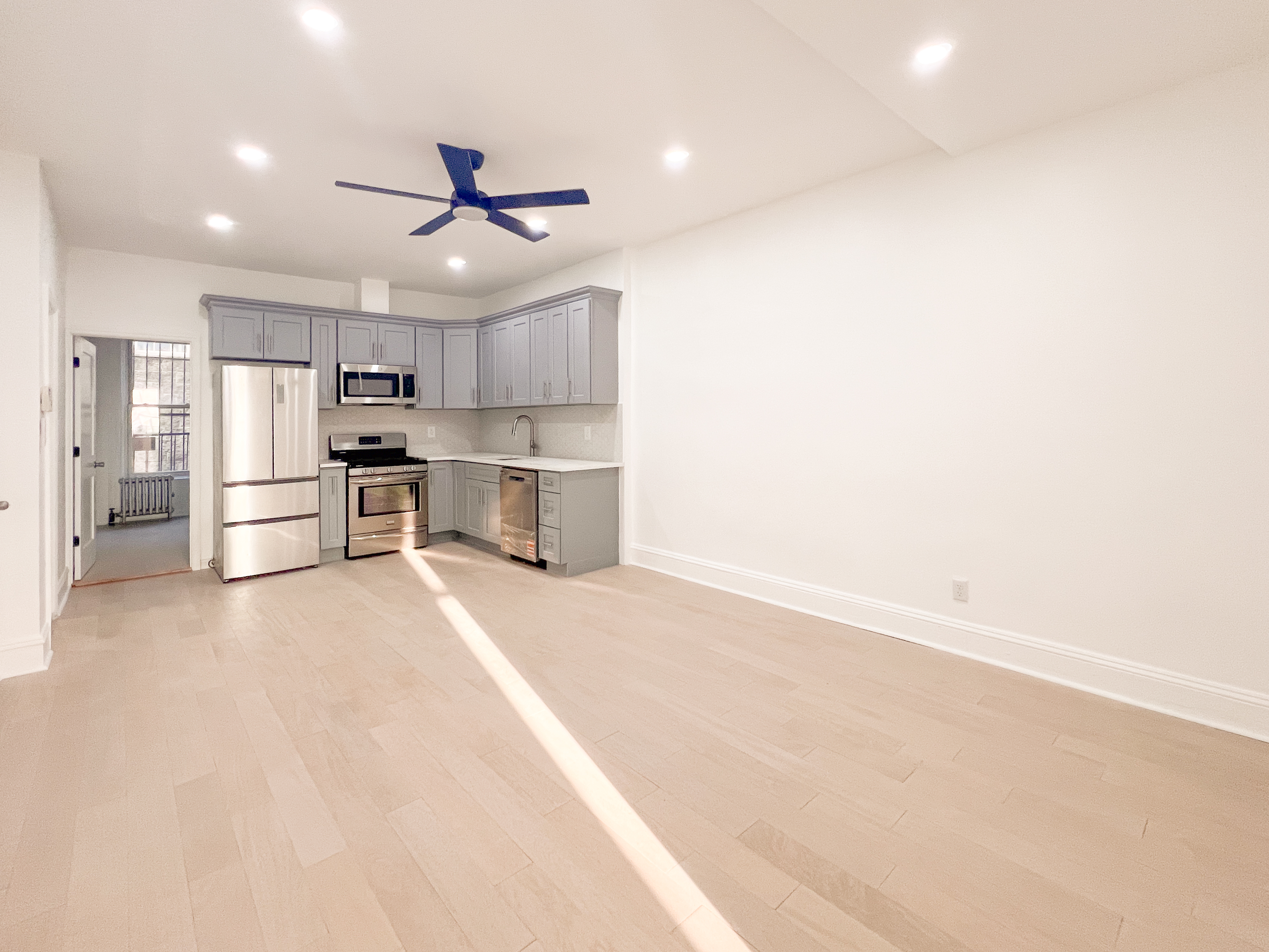 534 4th Avenue, Unit 2 Brooklyn, NY 11215 - Photo 3 of 9