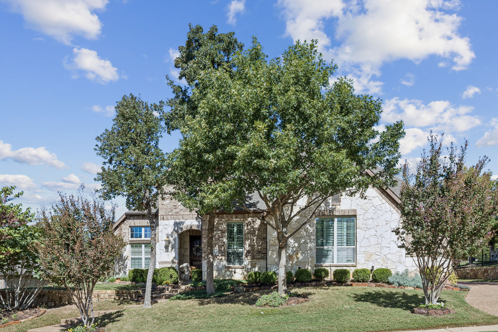 9 Reading Court Trophy Club, TX 76262 - Photo 2 of 10