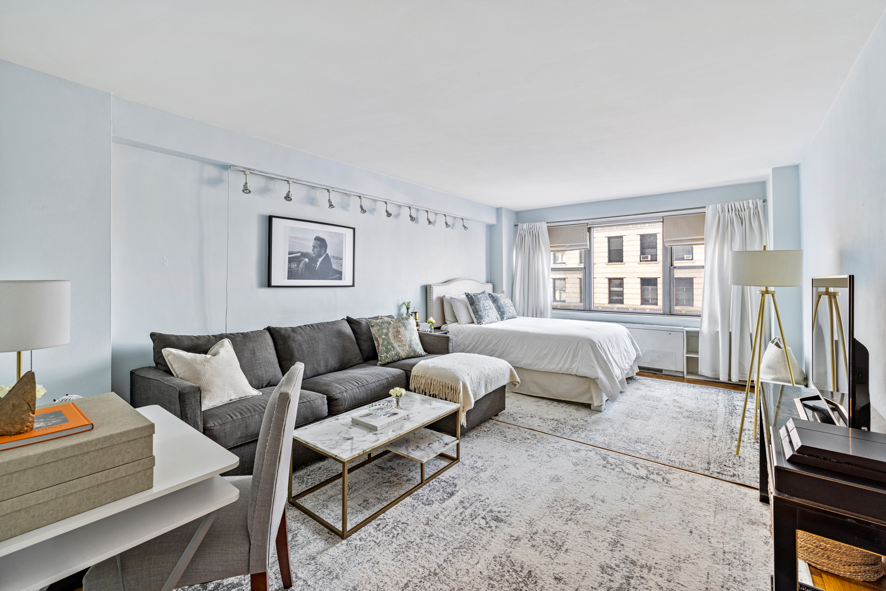 10 West 15th Street, Unit 1526 Manhattan, NY 10011 - Photo 1 of 8