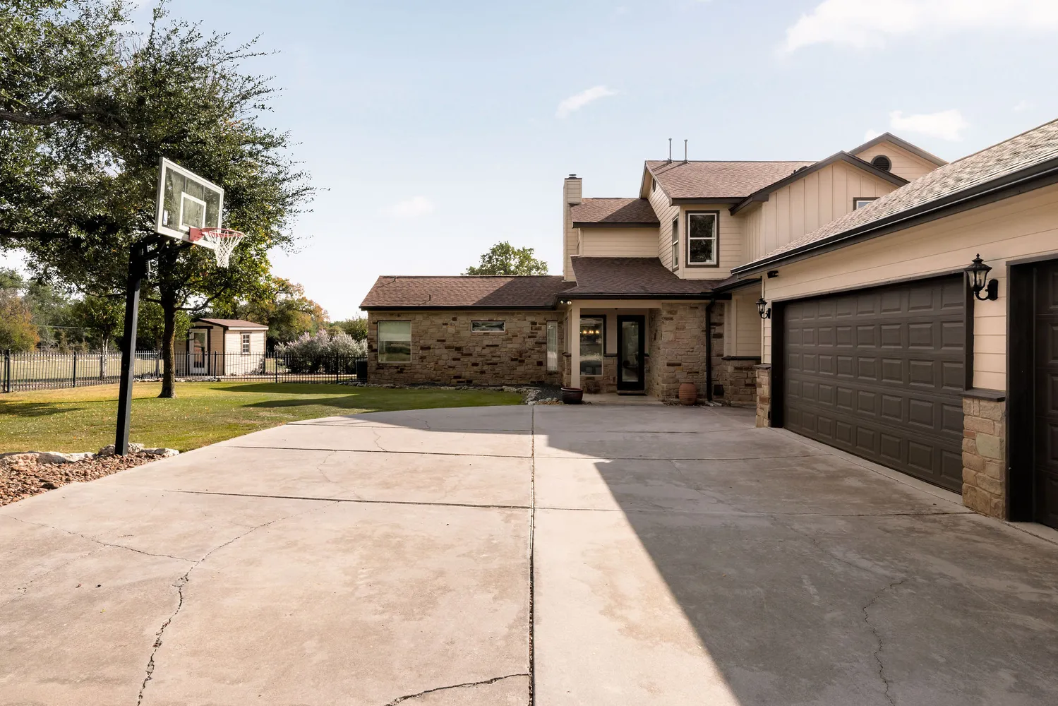 $1,285,000 | 309 Hacienda Place, Dripping Springs, TX 78620
