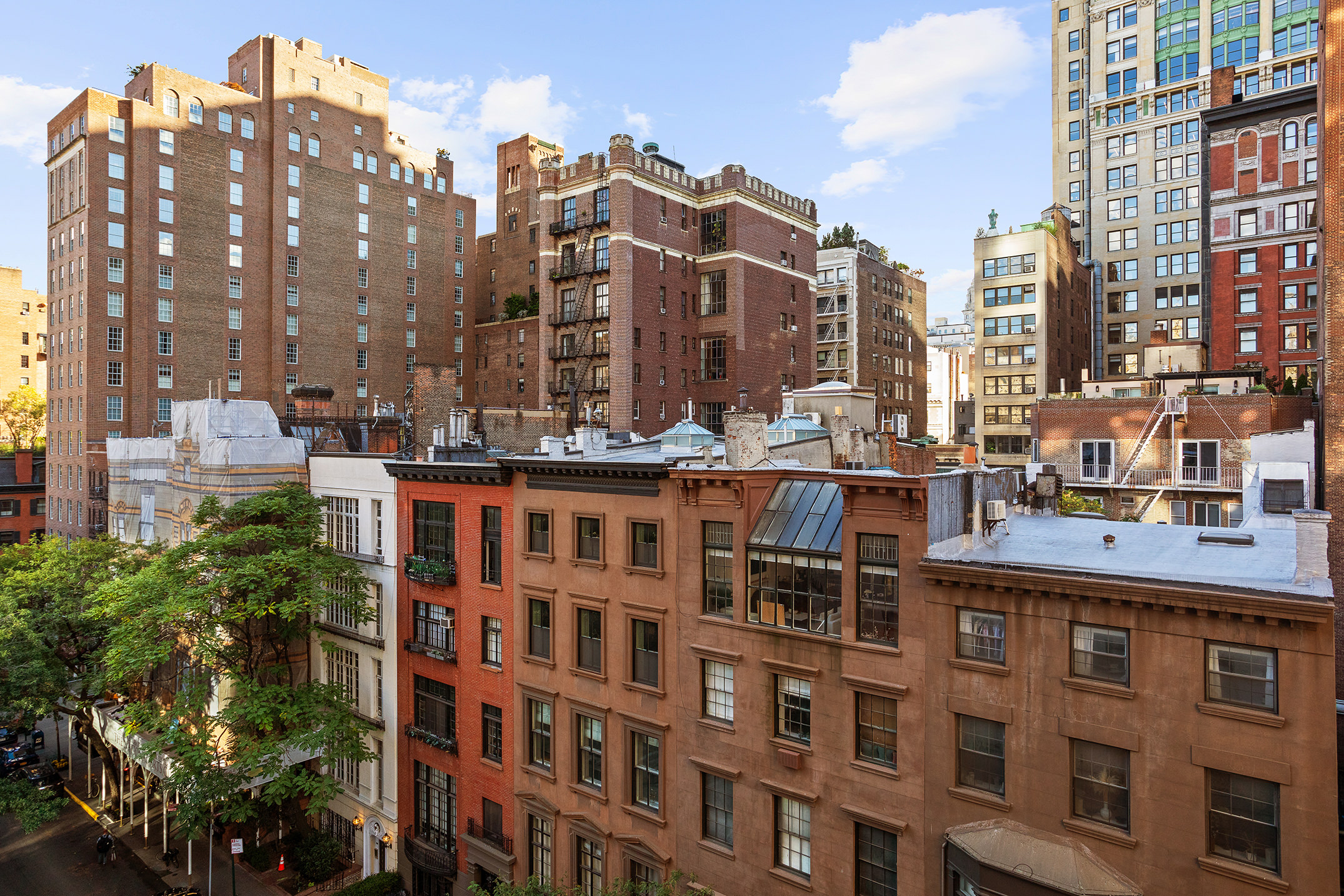 7 Gramercy Park West, Unit 6D Manhattan, NY 10003 - Photo 8 of 24