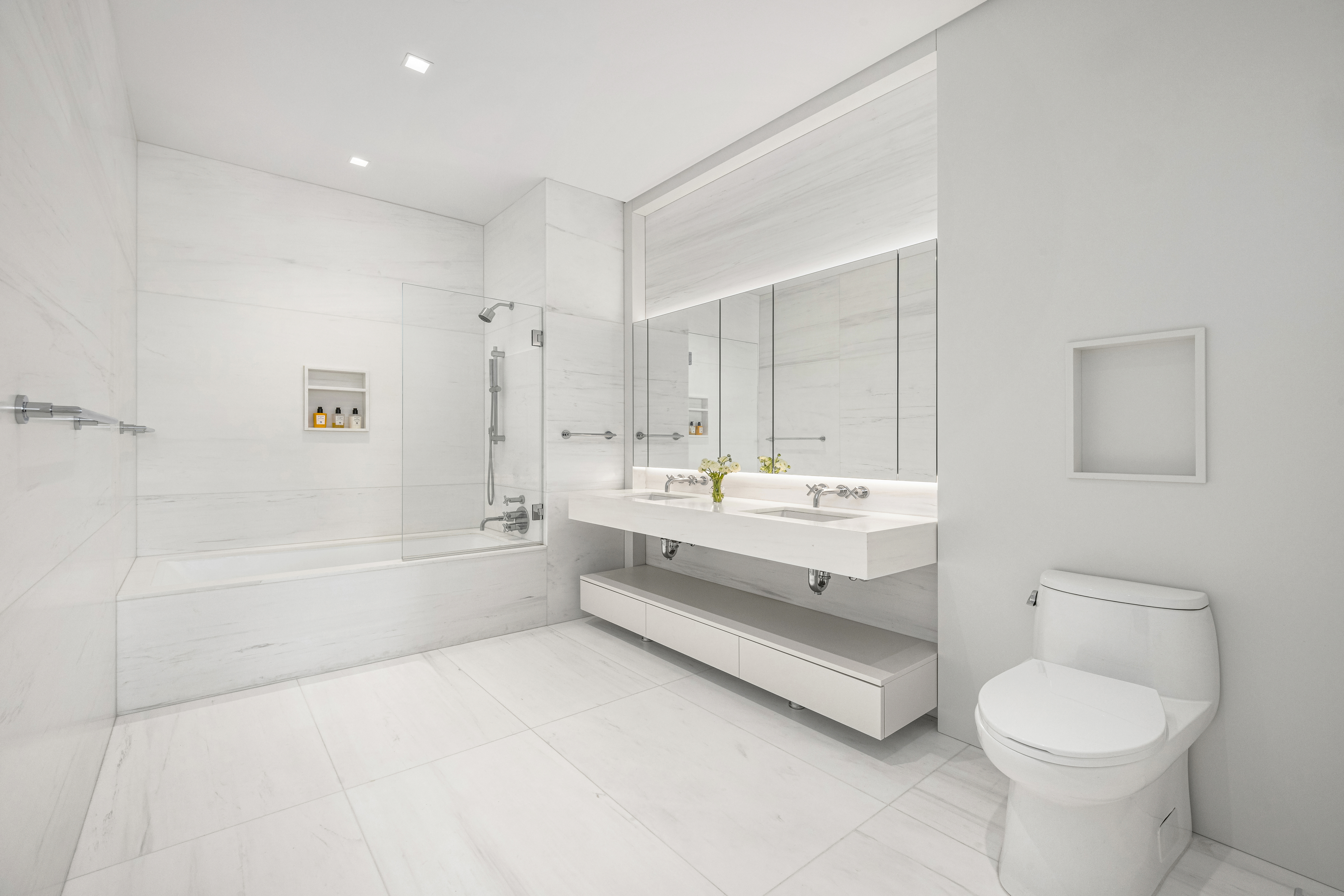 1 Wall Street, Unit 3202 Manhattan, NY 10005 - Photo 6 of 21 Gallery Image 6