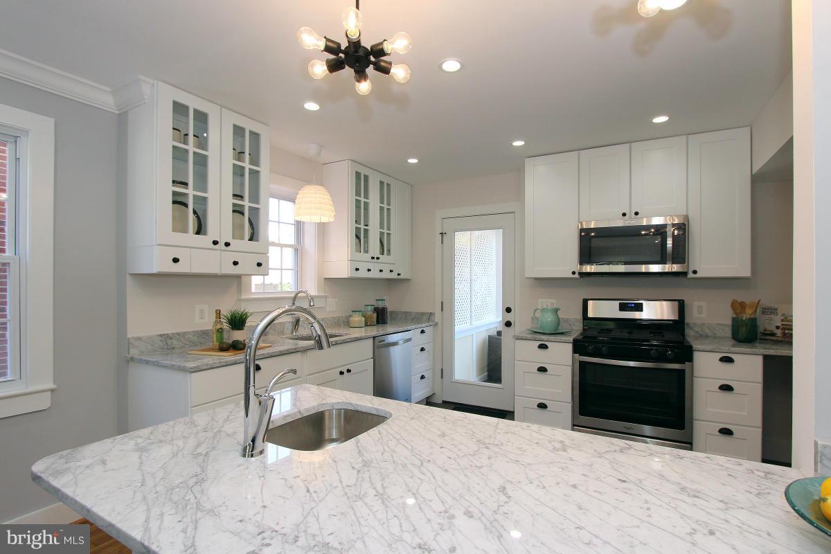 4889 Queens Chapel Terrace Northeast Washington, DC 20017 - Photo 4 of 16