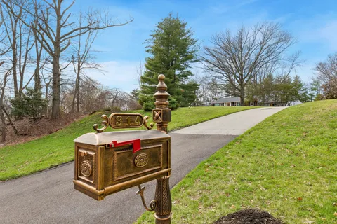 $575,000 | 314 Midfield Drive, Ambler, PA 19002