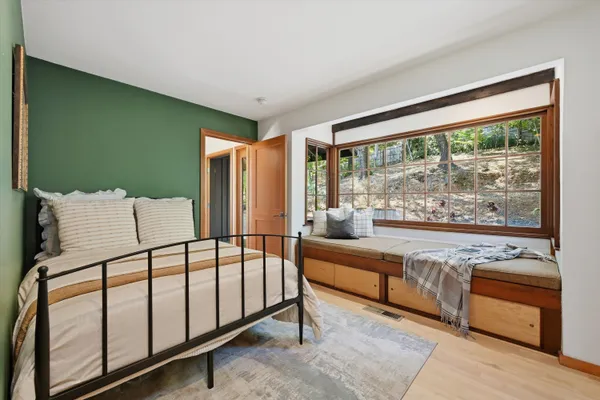 $2,495,000 | 6341 West Dry Creek Road, Healdsburg, CA 95448
