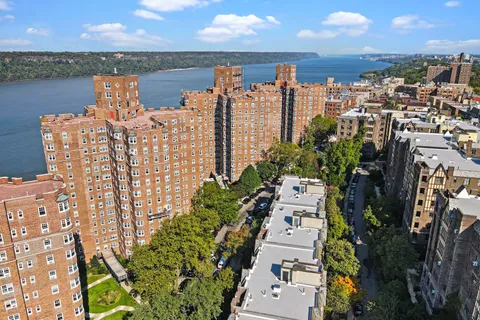 $375,000 | 180 Cabrini Boulevard, Unit 90 | Hudson Heights