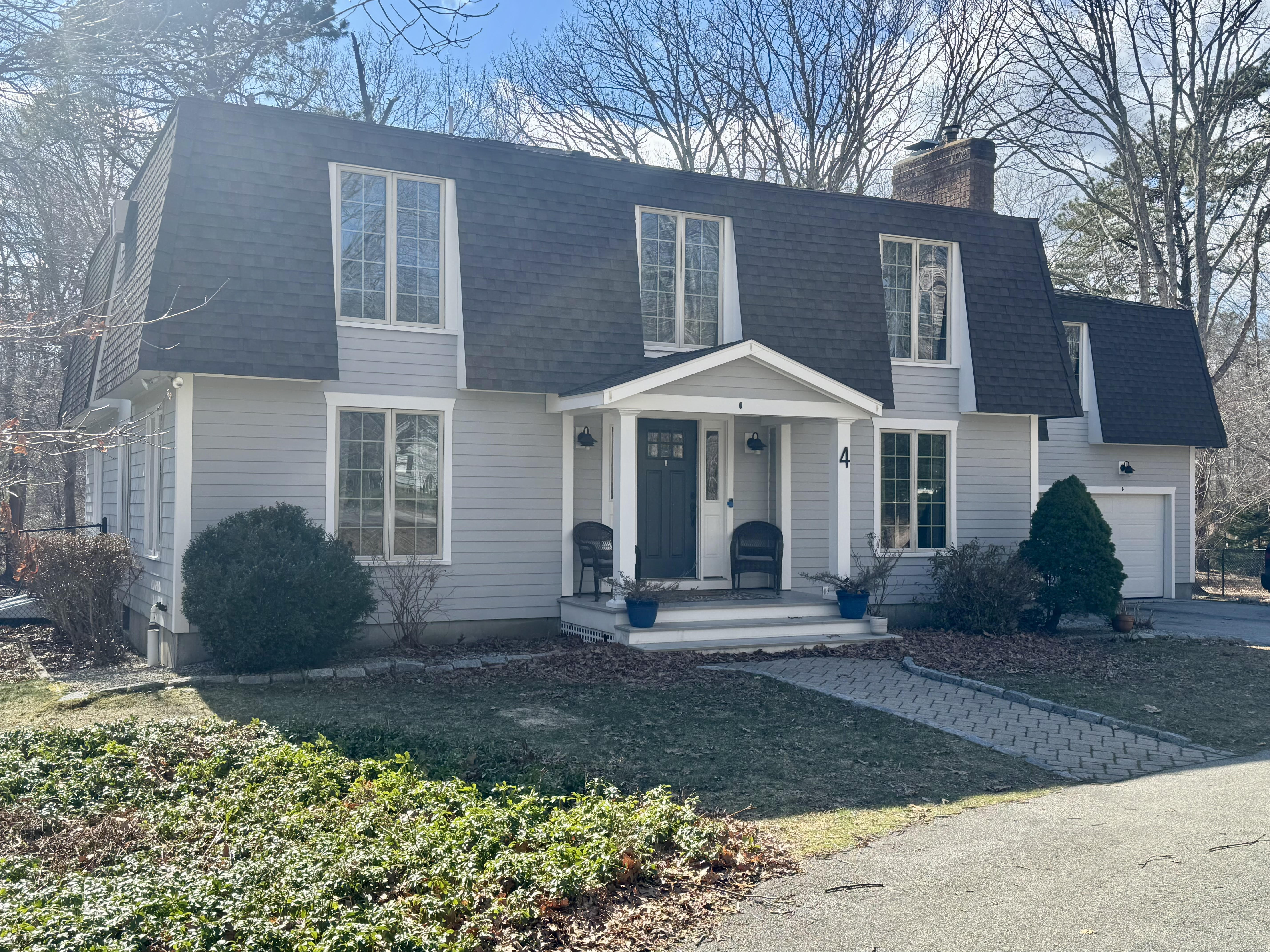 4 Intrepid Lane Jamestown, RI 02835 - Photo 3 of 16