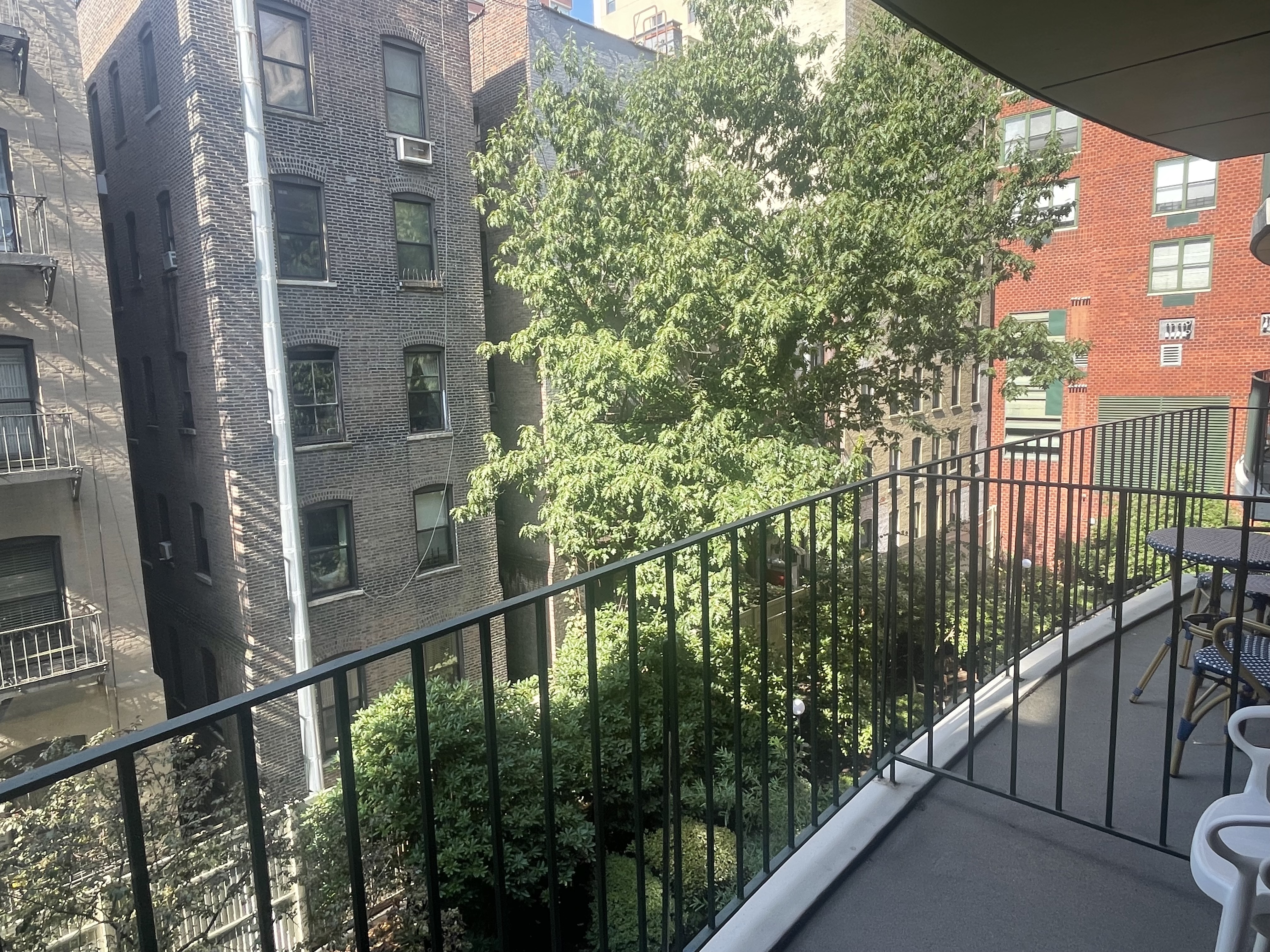 2250 Broadway, Unit 4K Manhattan, NY 10024 - Photo 7 of 9