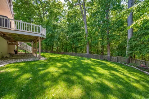 Contact Agent | 14 South Duke Street, Rockville, MD 20850
