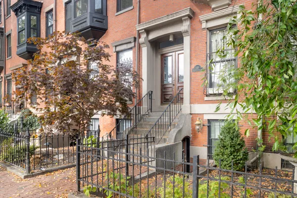 $799,000 | 49 Worcester Street, Unit 4, Boston, MA 02118