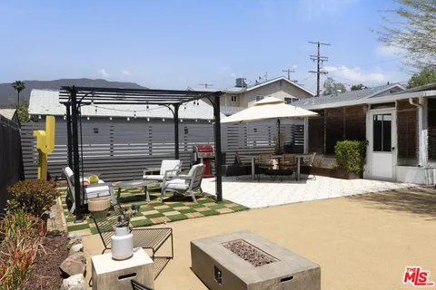 $825,000 | 10623 Woodward Avenue, Sunland, CA 91040