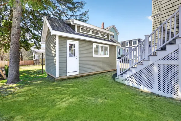 $750,000 | Address Upon Request, Melrose, MA 02176