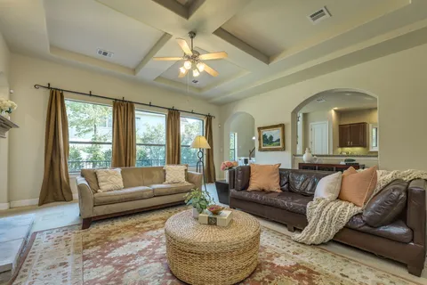 $1,095,000 | 2401 Hunters Green Court, Austin, TX 78732