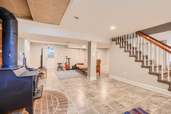 $349,900 | 6007 Winthrope Avenue, Baltimore, MD 21206