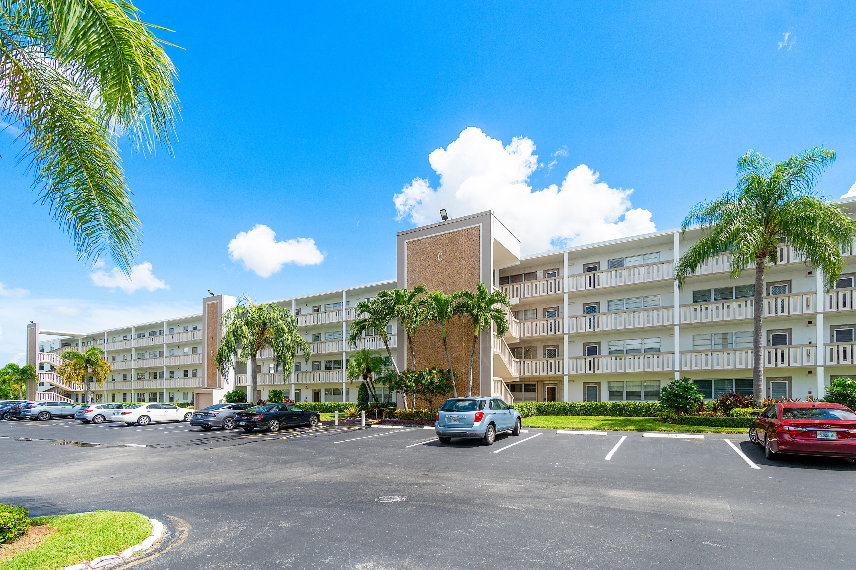 2046 Rexford Drive, Unit C Boca Raton, FL 33434 - Photo 23 of 32