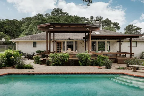 $824,900 | 9279 Garden Ridge Drive, San Antonio, TX 78266