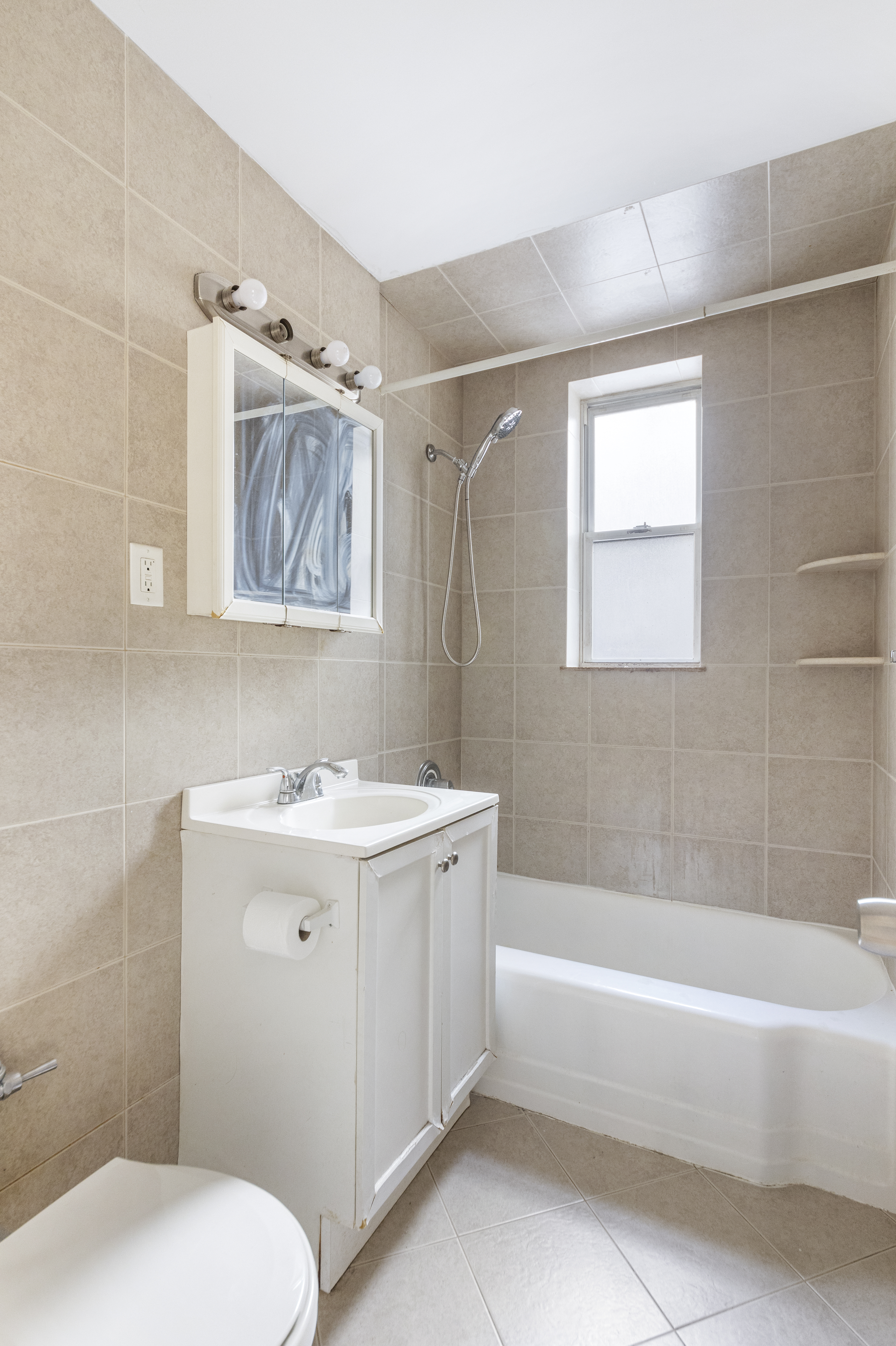 9801 Shore Road, Unit 1C Brooklyn, NY 11209 - Photo 8 of 10