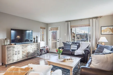 $1,150,000 | 1815 Josephine Loop, Jackson, WY 83001