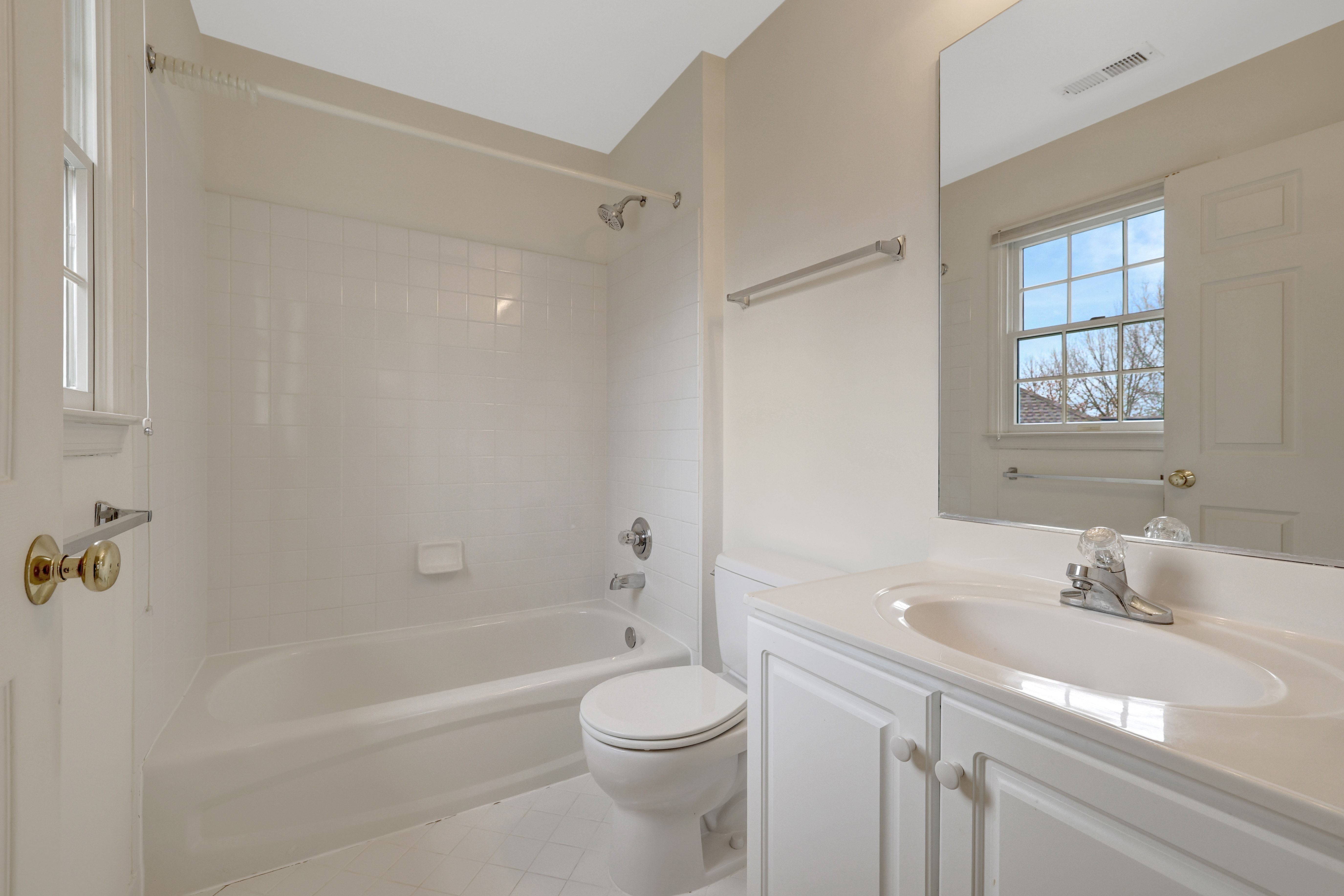 1295 Gatesmeadow Way Reston, VA 20194 - Photo 42 of 57