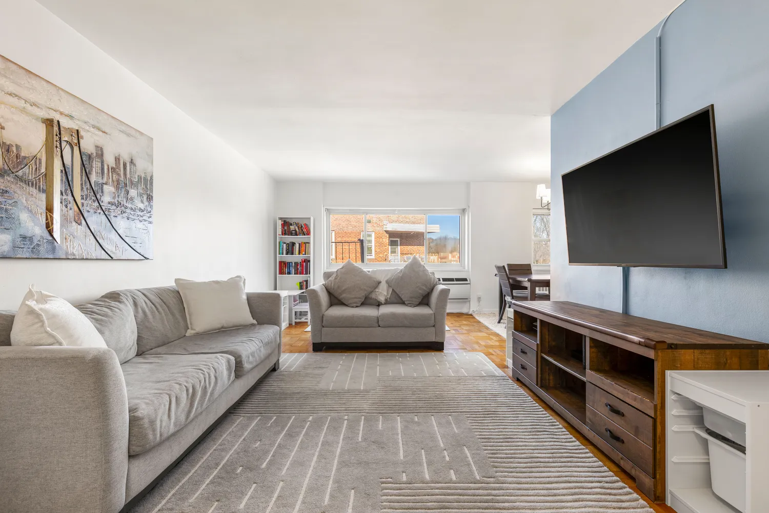 $259,000 | 45 East Hartsdale Avenue, Unit 6L, Hartsdale, NY 10530