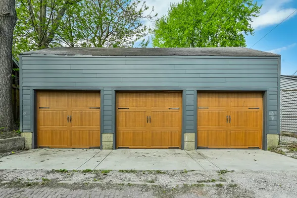 $409,900 | 973 Woodruff Place Middle Drive, Indianapolis, IN 46201