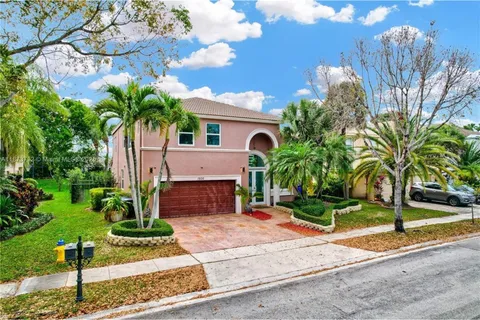$950,000 | 1500 Southwest 171st Terrace, Pembroke Pines, FL 33027