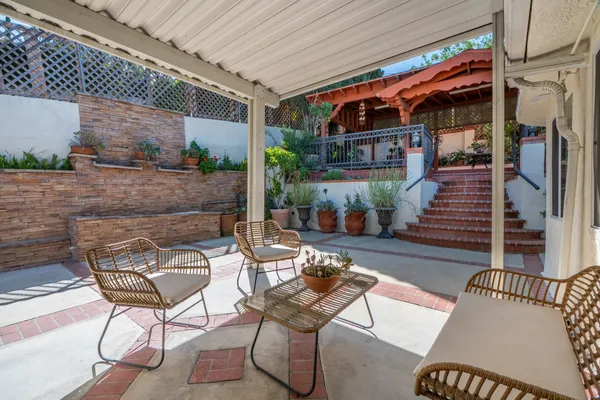 $1,299,000 | 624 Redfield Avenue, Los Angeles, CA 90042