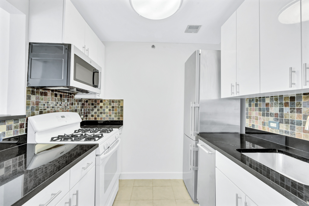 40 West 116th Street, Unit B304 Manhattan, NY 10026 - Photo 3 of 20