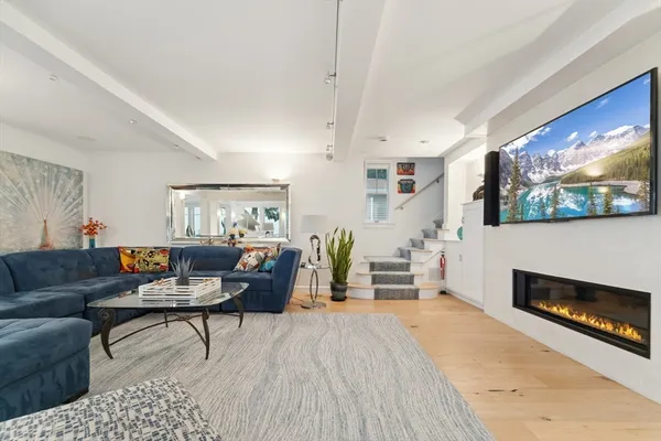 $2,300,000 | 50 Surfside Lane, Quincy, MA 02171