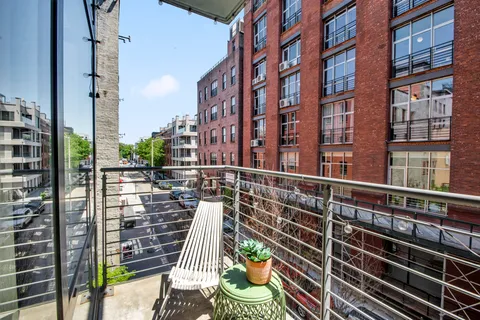$1,595,000 | 47 Bridge Street, Unit 3DD | DUMBO