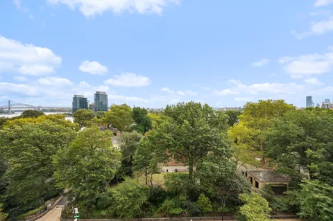 $13,500,000 | 170 East End Avenue, Unit 8EF | Upper East Side