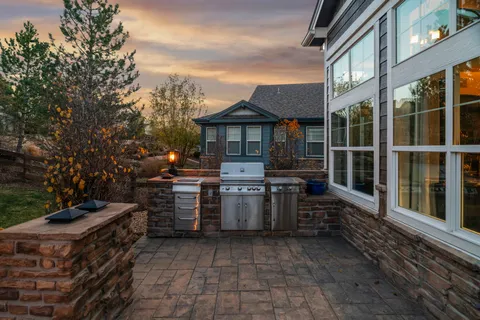 $1,075,000 | 25421 East Indore Drive, Aurora, CO 80016