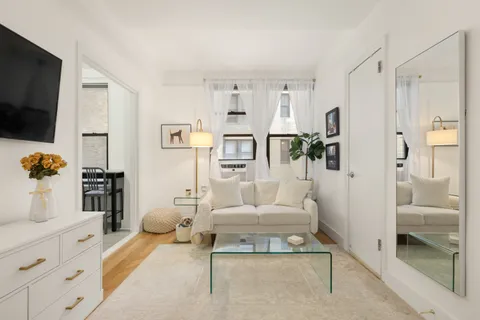 $395,000 | 33 Riverside Drive, Unit 4D | Upper West Side