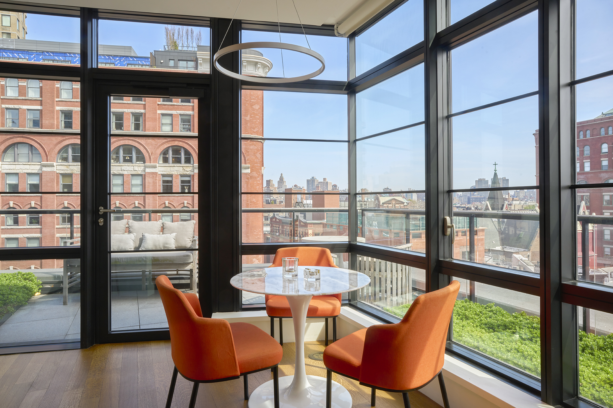 150 Charles Street, Unit 8CS Manhattan, NY 10014 - Photo 5 of 16