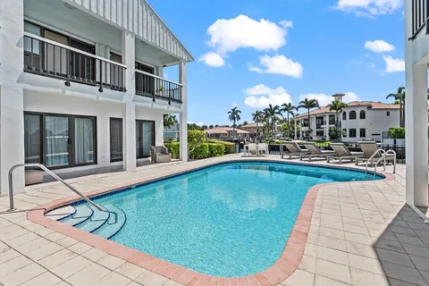 $1,750,000 | 1102 Highland Beach Drive, Unit 2W, Highland Beach, FL 33487