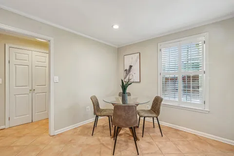 $650,000 | 4821 Sangamore Road, Unit Undisclosed, Bethesda, MD 20816