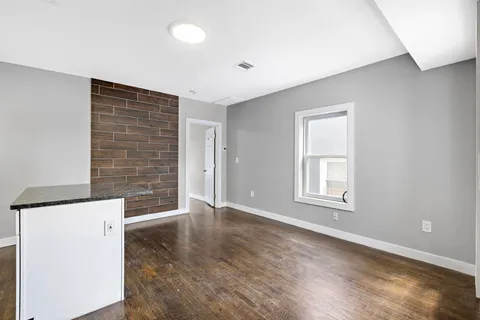 $875,000 | Brinkerhoff Street, Jersey City, NJ 07304