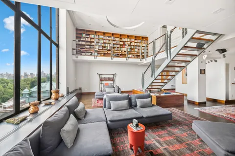 $4,950,000 | 1 West 67th Street, Unit 707 | Upper West Side