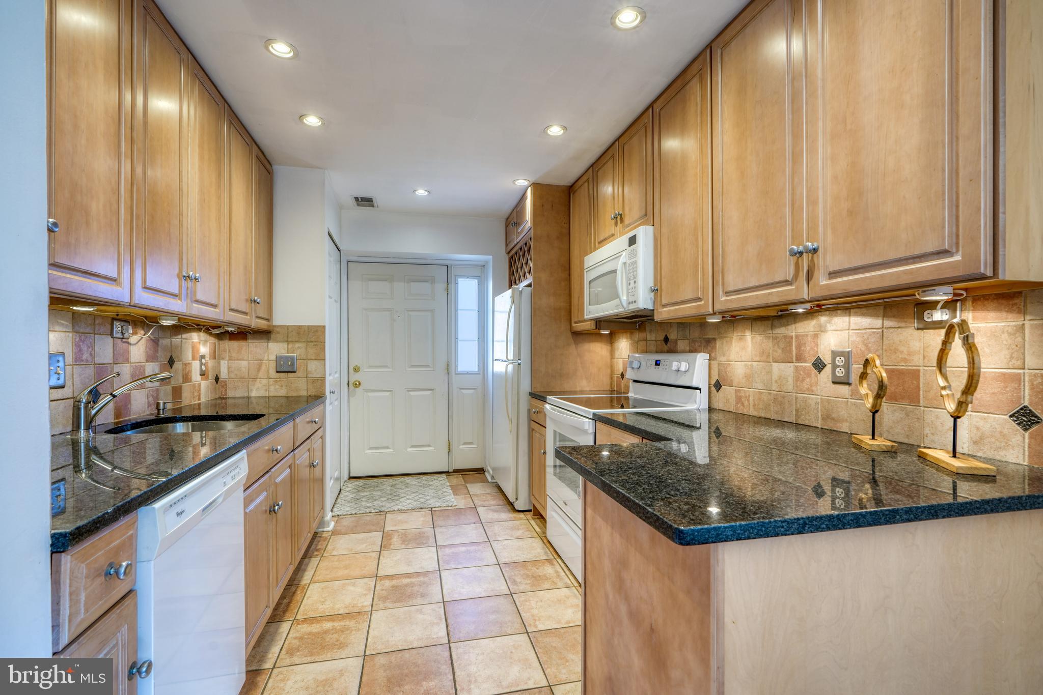 20 East Wheeling Street, Unit 2 Baltimore, MD 21230 - Photo 4 of 25