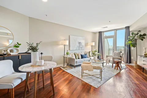 $525,000 | 555 Massachusetts Avenue Northwest, Unit 1419, Washington, DC 20001