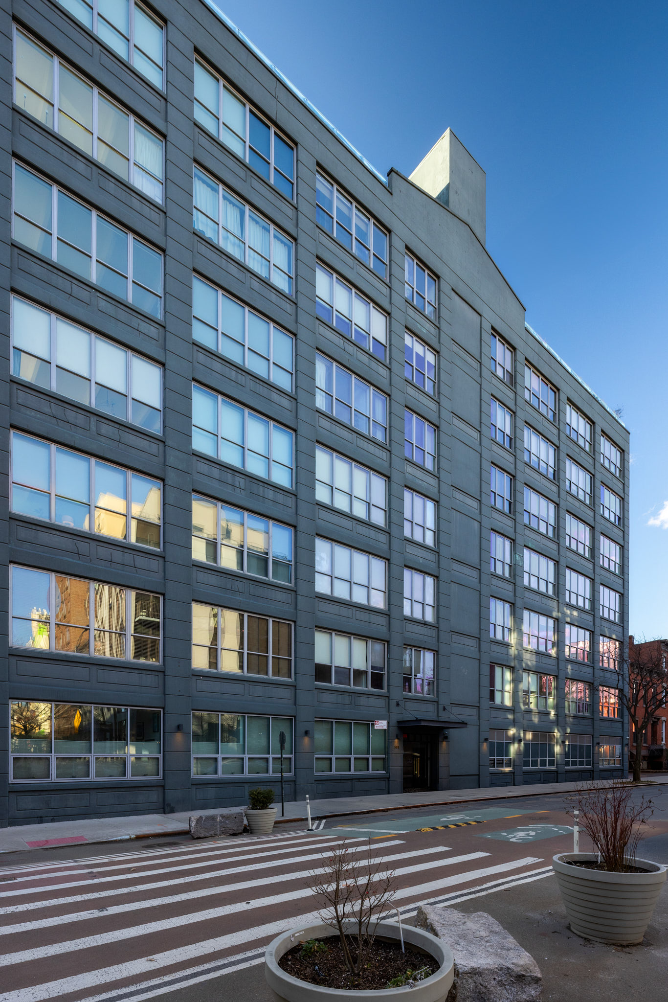 338 Berry Street, Unit 7J Brooklyn, NY 11249 - Photo 17 of 18