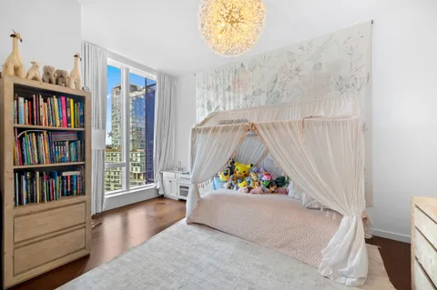 $6,250,000 | 1 West End Avenue, Unit 23A | Upper West Side