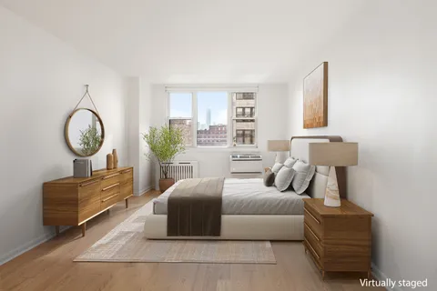 $1,300,000 | 77 7th Avenue, Unit 12P | Chelsea