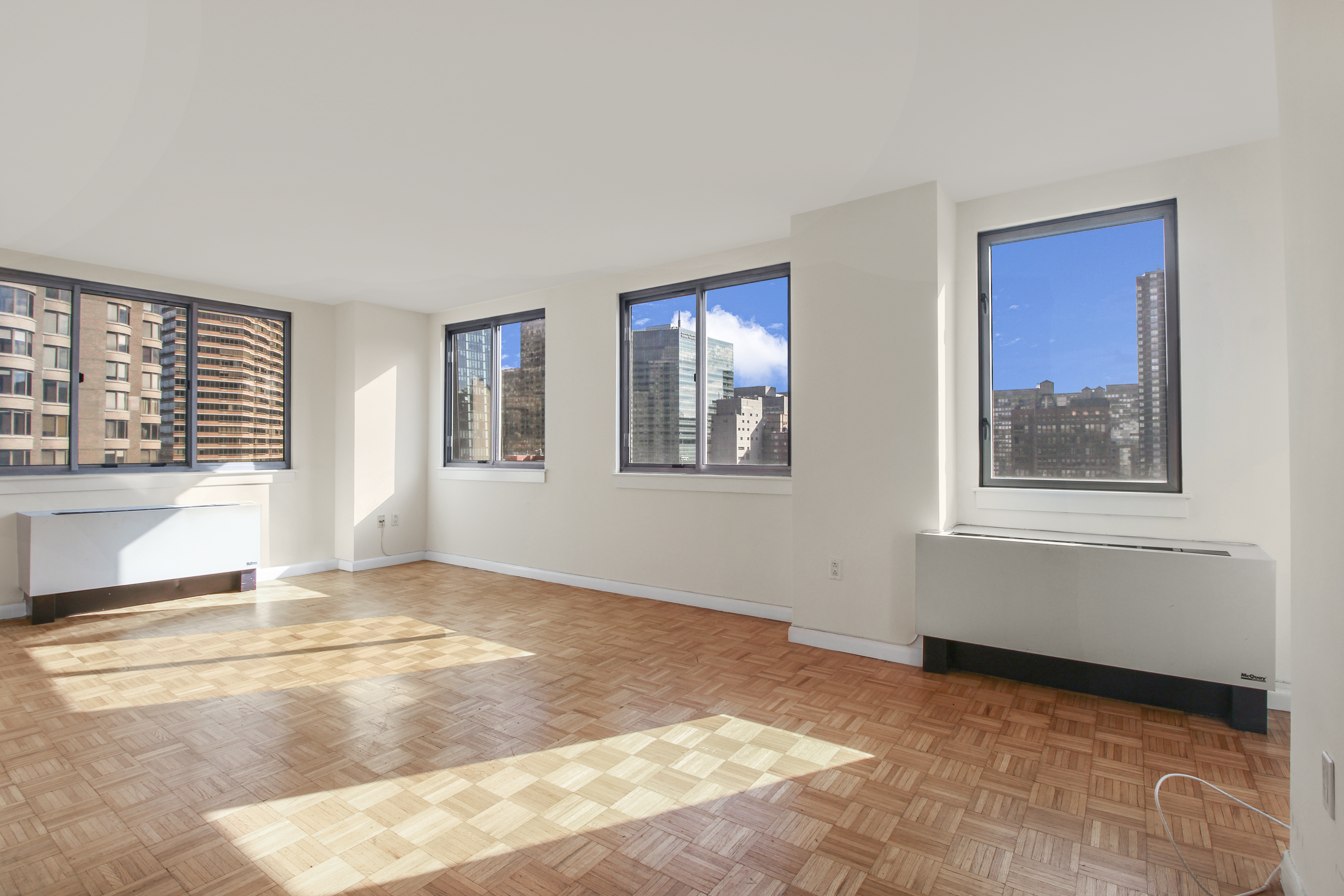 308 East 38th Street, Unit 14B Manhattan, NY 10016 - Photo 1 of 20