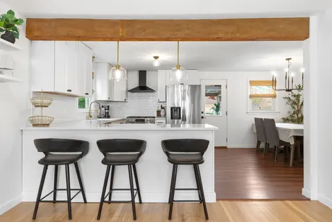 Contact Agent | 55 Thistle Street, Lynn, MA 01905