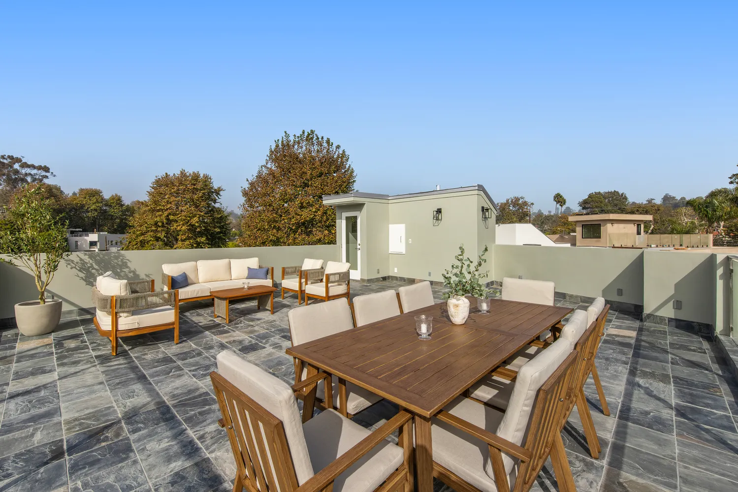 $3,295,000 | 257 Entrada Drive, Santa Monica, CA 90402