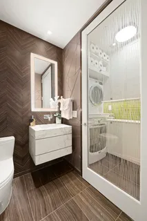 $3,495,000 | 1 West End Avenue, Unit 19J | Upper West Side