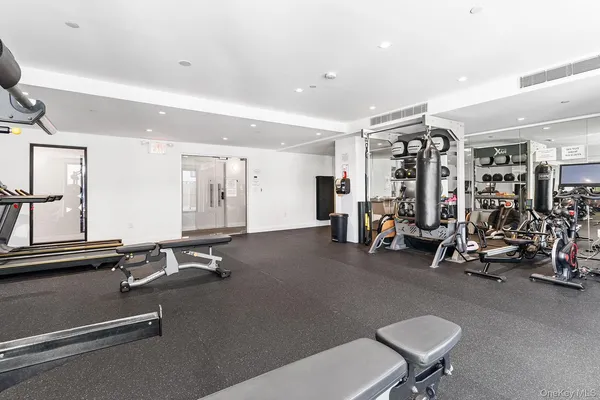 $875,000 | 37-14 34th Street, Unit N3E | Long Island City