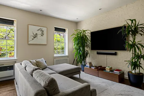 $1,550,000 | 311 West 20th Street, Unit 3 | Chelsea